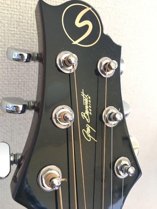 エレアコ　Greg Bennett