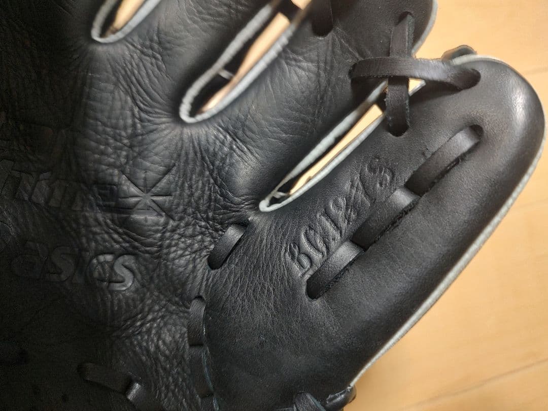 少年軟式野球　グローブ　アシックス