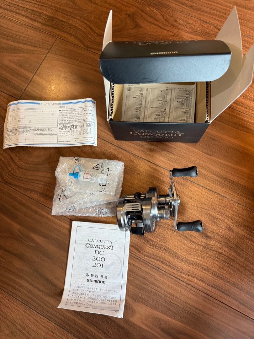 Shimano カルカッタコンクエスト DC 200 ベイトリール