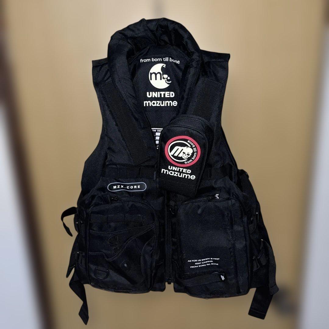 mazume MZ-X CORE ブラックライフジャケット