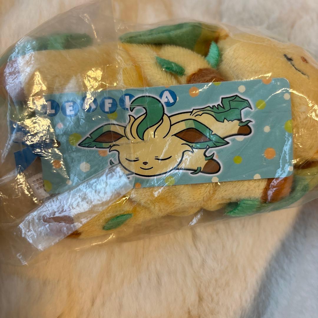 くったりシリーズ リーフィア　くったり　ぬいぐるみ　おねむりversion