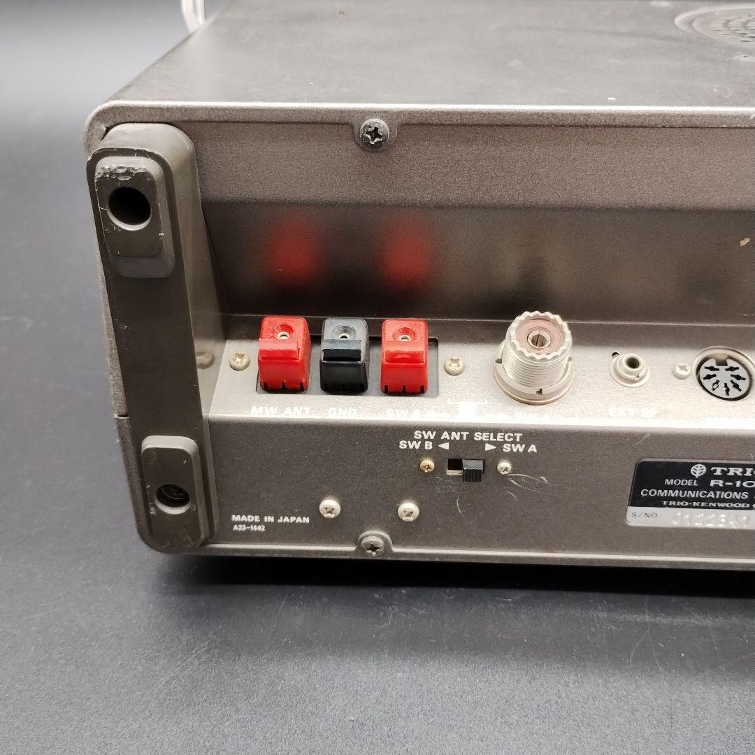 TRIO 通信型受信機 R-1000