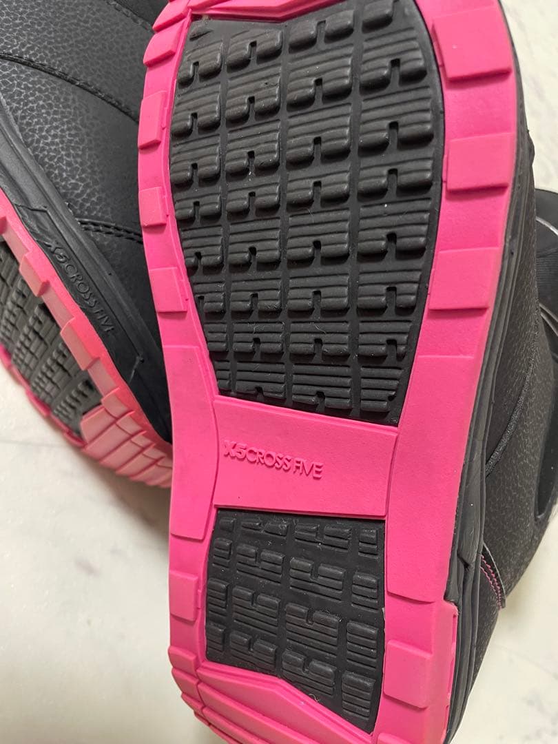 X5女性用スノーボードブーツ ブラック/ピンク