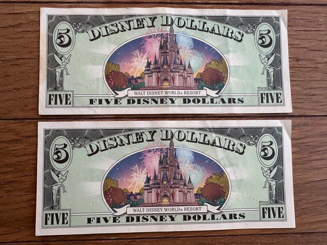 ディズニーダラー　カリフォルニア50周年記念紙幣4枚セット　5ドル札×2枚