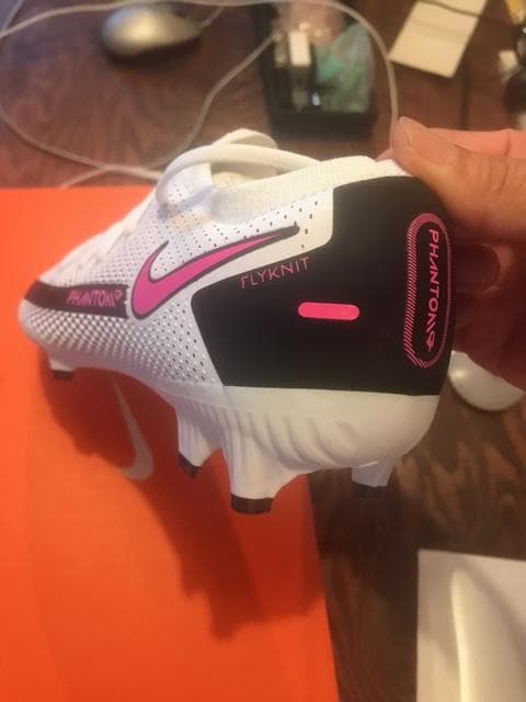 NIKE ファントムGTPRO　FG　27.0ｃｍ