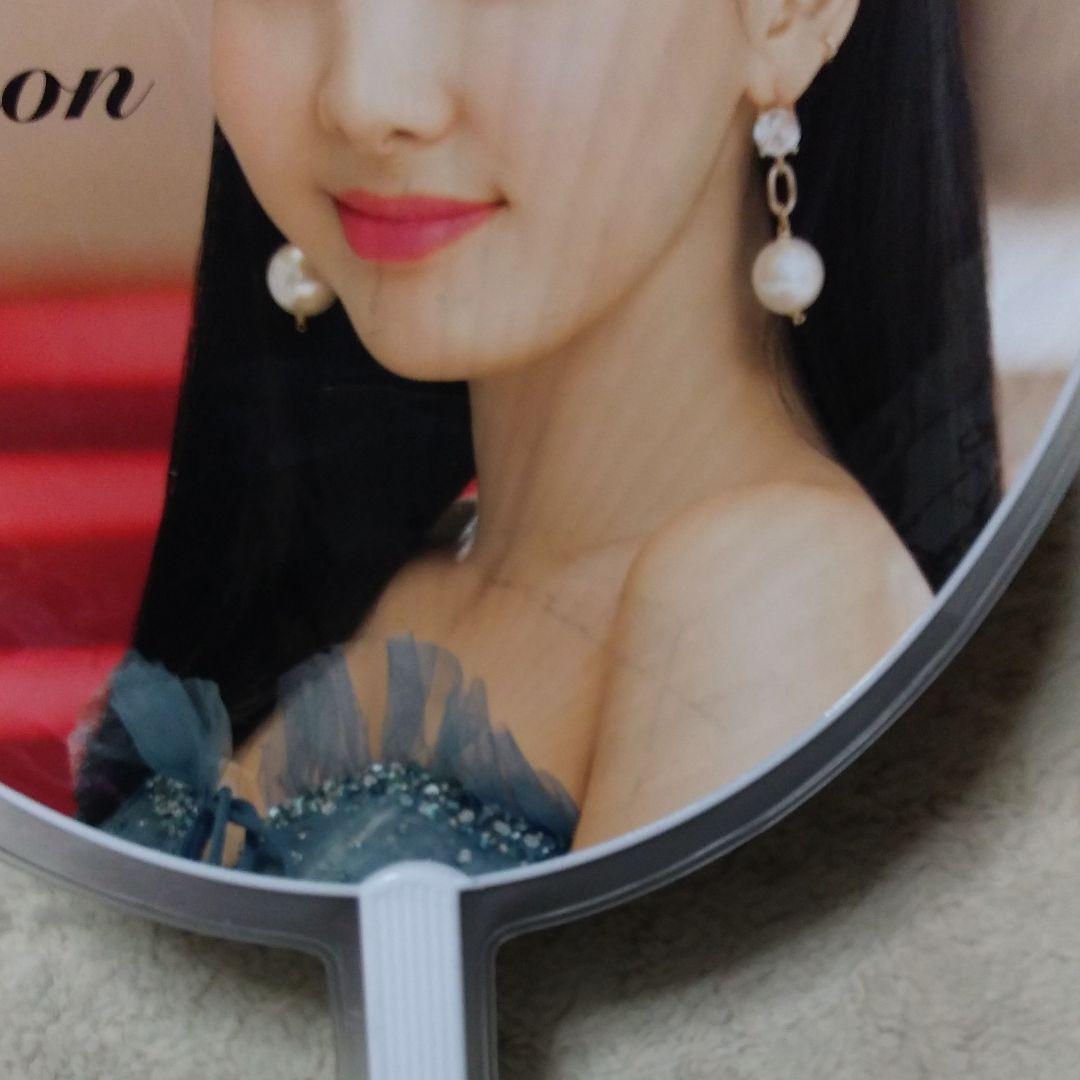 ☆新年セール☆TWICE　うちわ　ケース付き　バック２個付き　トゥワイス