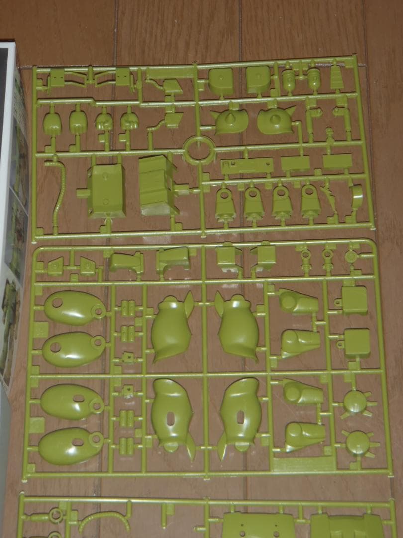 MSVザクシリーズ６体セット　旧キット　ガンプラ　機動戦士ガンダム パーツ欠品有