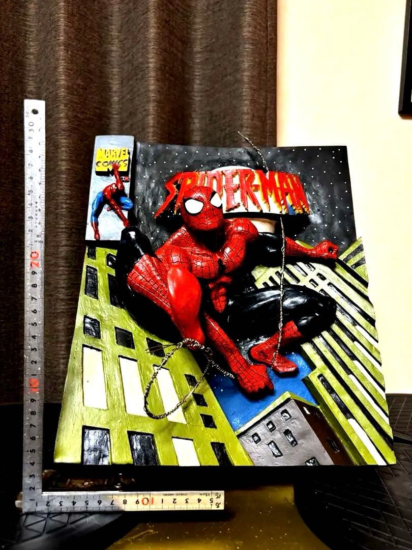 スパイダーマン 立体フィギュア 壁掛け