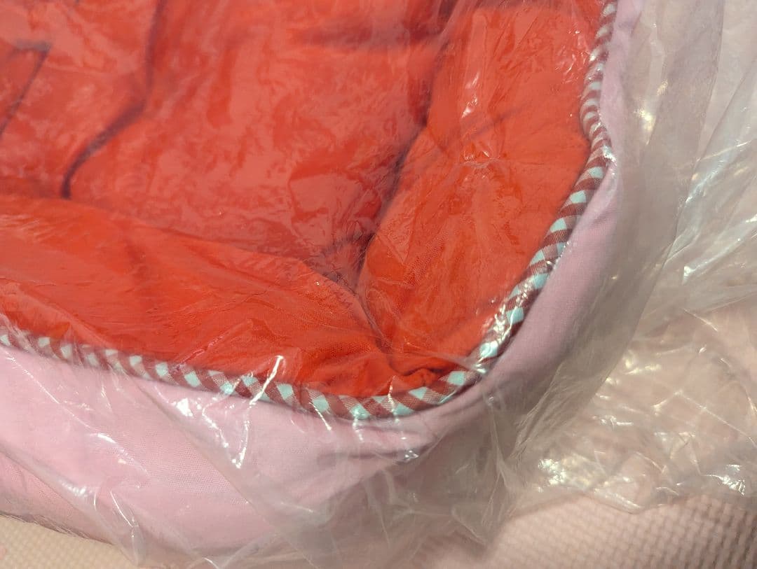 ペットパラダイス　スヌーピーリュック　キティちゃんペットベッド　他