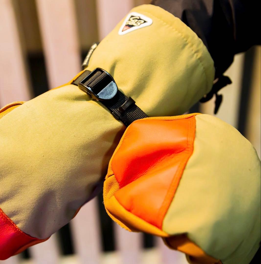 ebsエビス スノーグローブOZZY MITT カーキ スノーボード