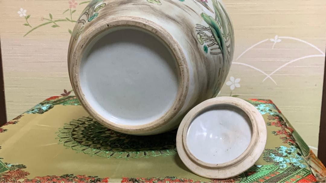 シノワズリ　ビンテージ　粉彩 漢詩花鳥紋飾り大壷　大花瓶　大甕　オリジナル蓋付き