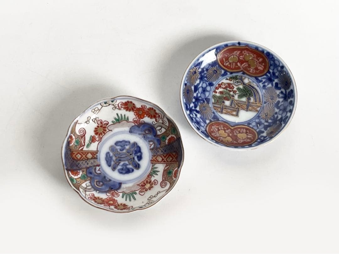 骨董　アンティーク　豆皿　手塩皿　2枚　金襴手　色絵　梅松　大明嘉靖年製
