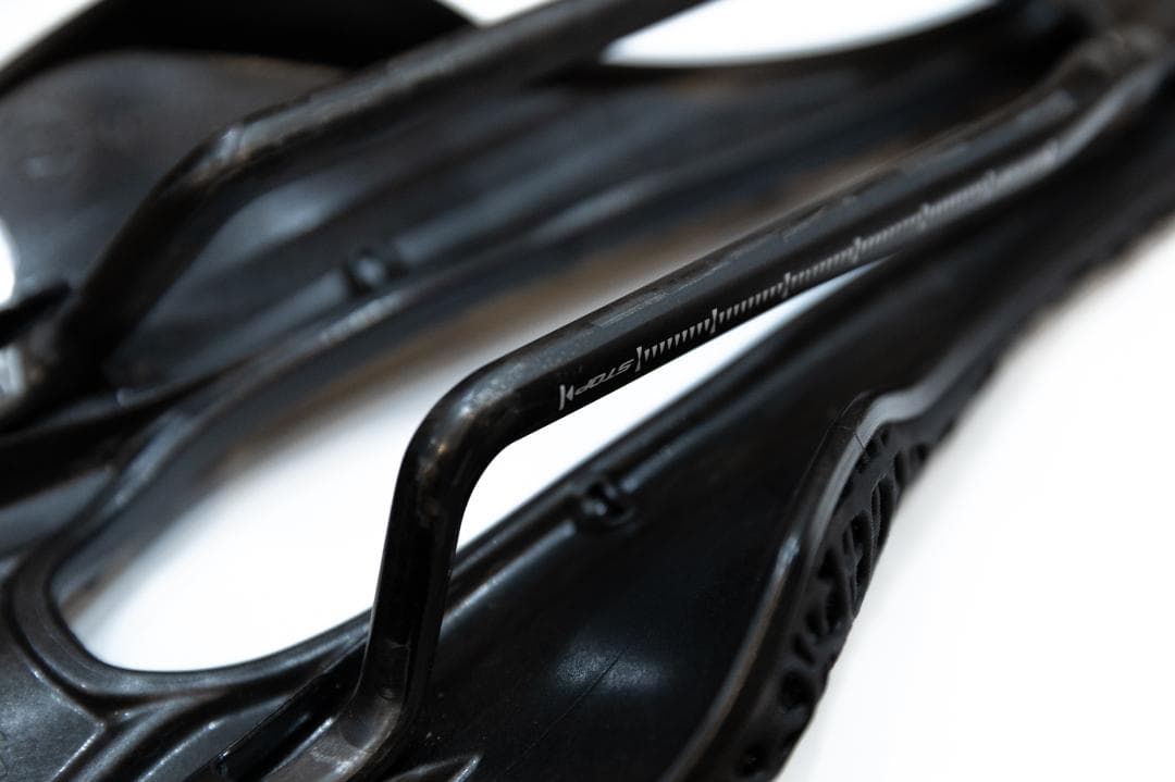 セライタリア SLR Boost 3DKIT CarbonioSuperflow