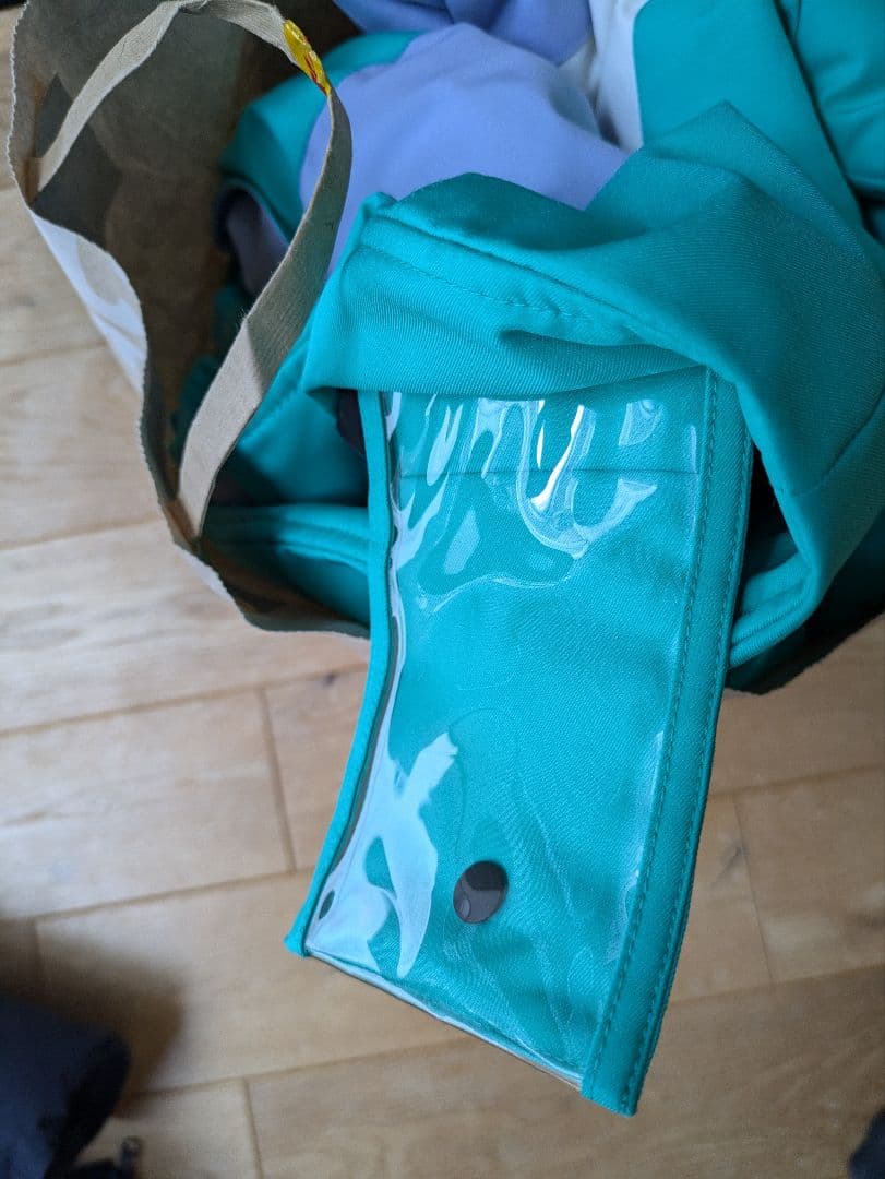 フェニックス！子ども用スキーウェア フード付き ターコイズ