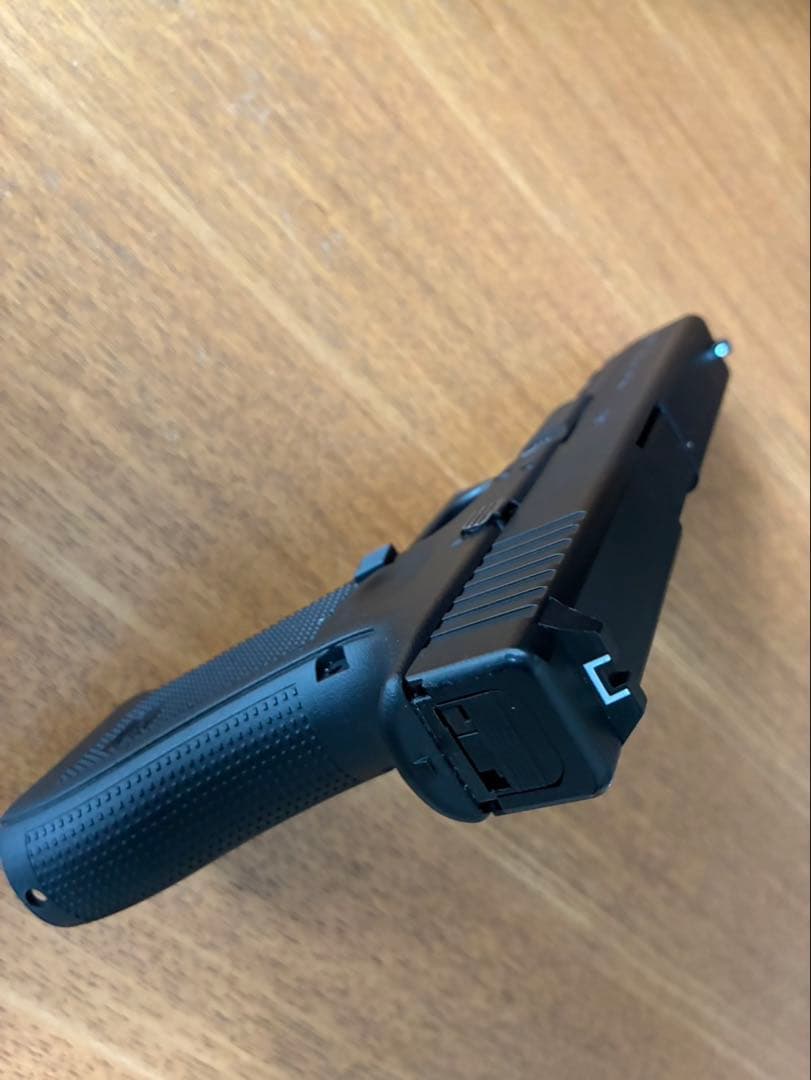 あむ　GLOCK 17 Gen4 ガスガン