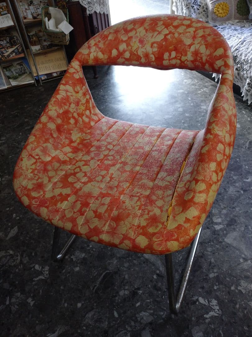 昭和レトロ家具　レトロポップ椅子　ミッドセンチュリー