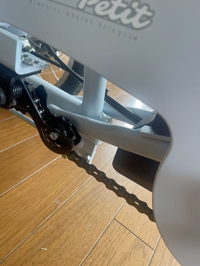 （株）カイホウジャパン　電動アシスト三輪