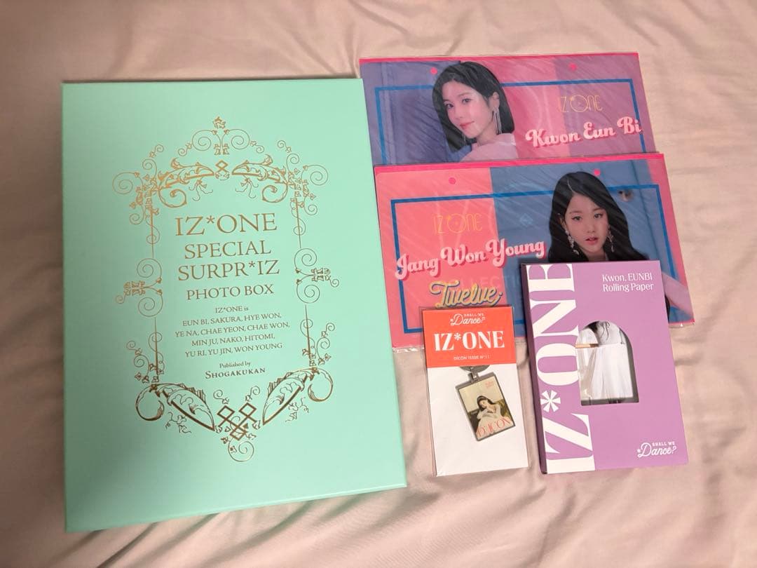 IZ*ONE グッズ まとめ売り
