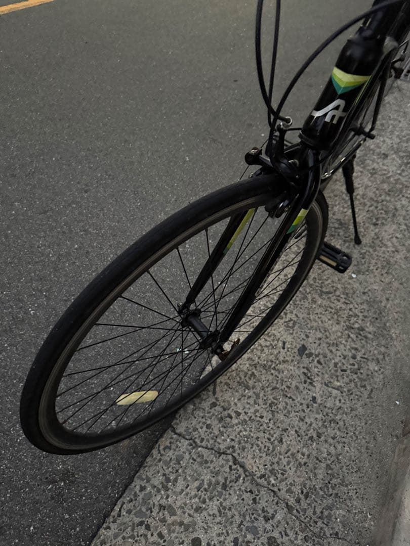 58 自転車 大阪市 【引取り限定】 クロスバイク 変速付き