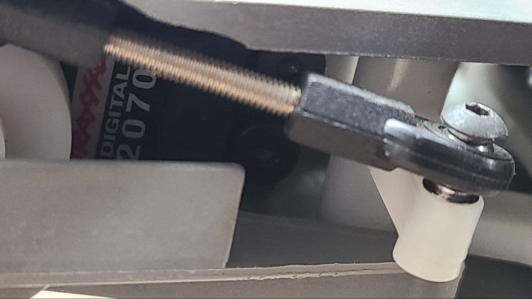 トラクサスラストラー2WD(タミヤ、京商、ヨコモ、アルマ、アソシ、フタバ)