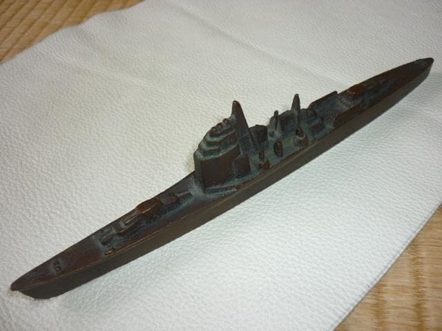 ◆1936年◆昭和十一年特別大演習観艦式記念 横須賀海軍工廠造機部製 軍艦文鎮