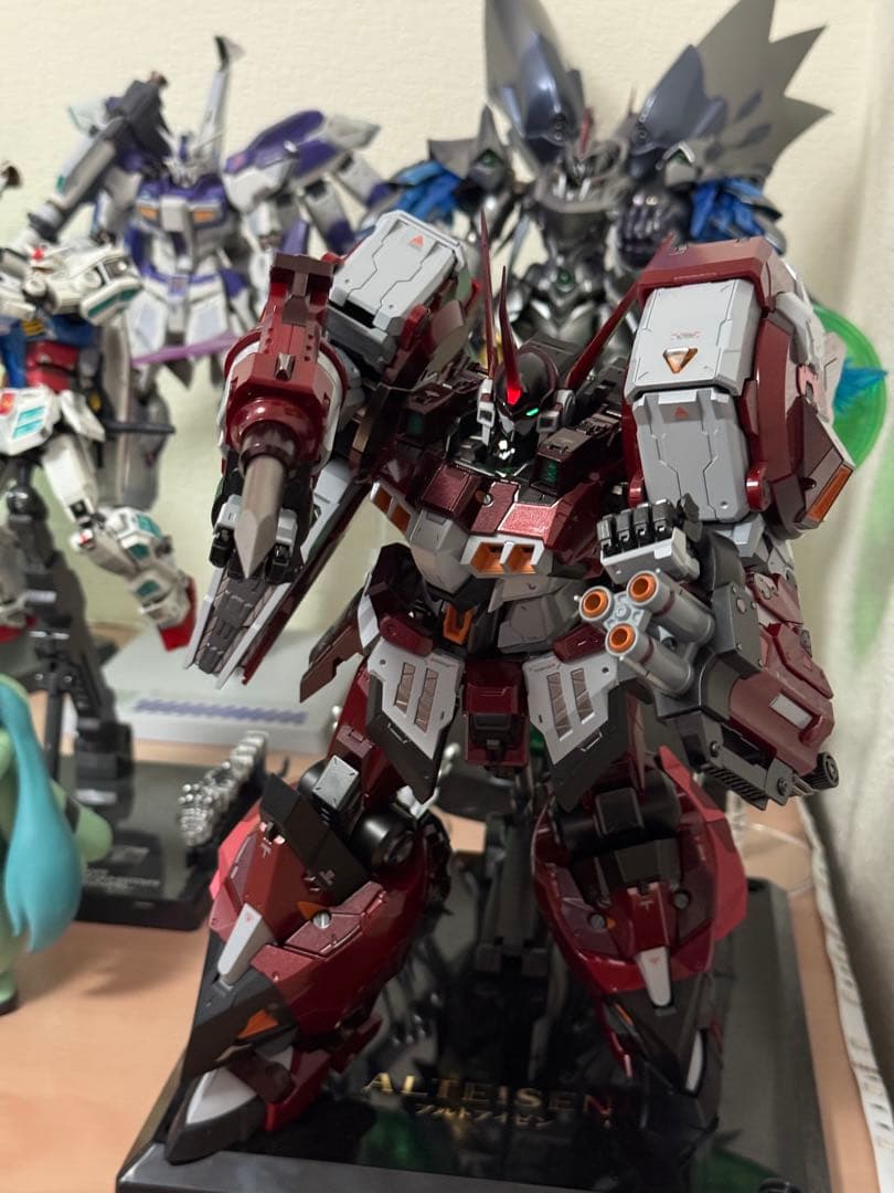 ccstoys アルトアイゼン(修正台座付き)