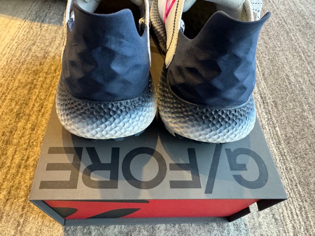 G/FORE taylormadeコラボシューズ ホワイト/ネイビー/ピンク