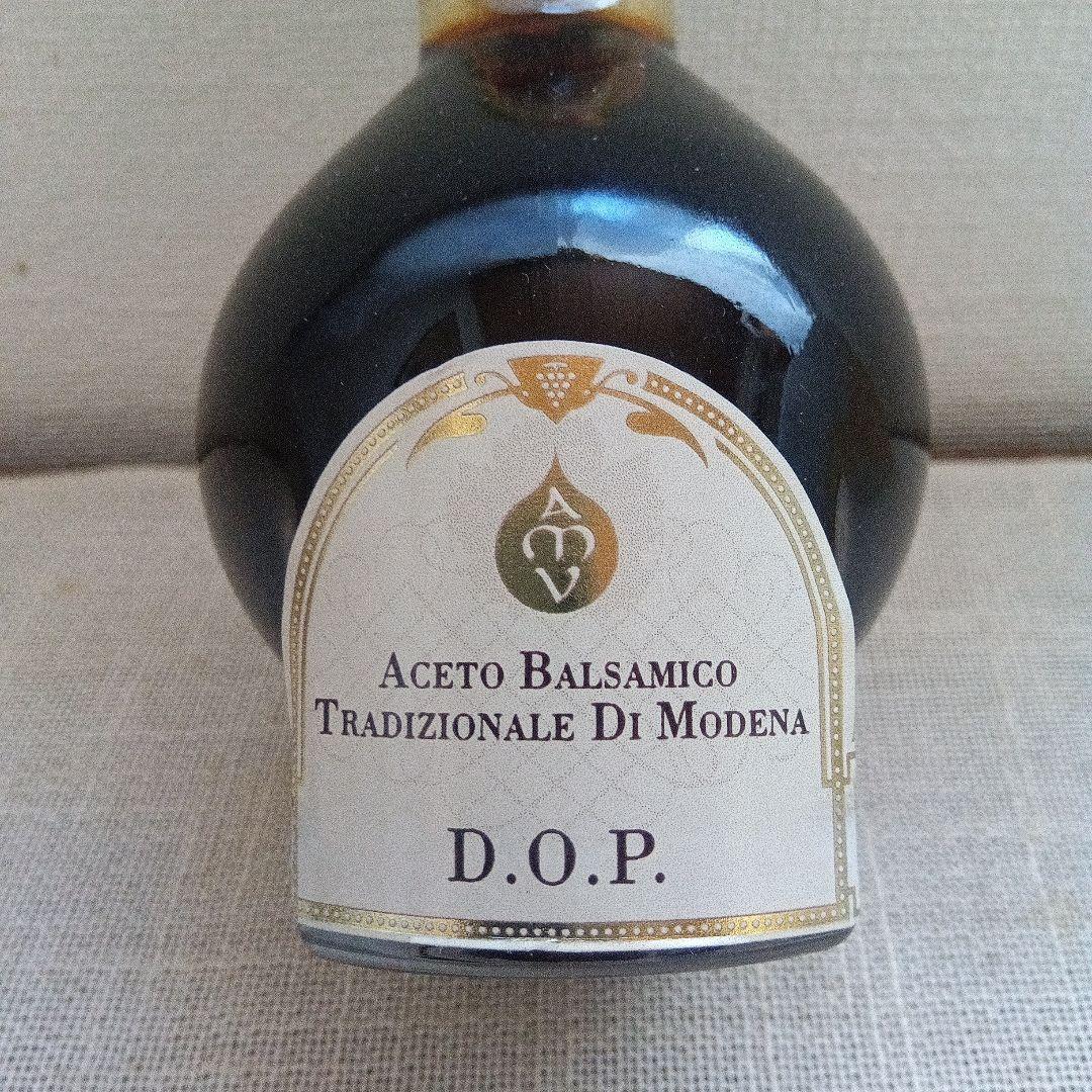 12年熟成バルサミコ酢　アチェートモデナ　トラディツィオナーレ　イタリア