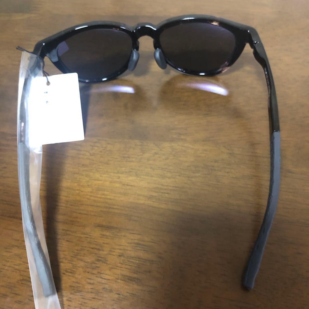 IOMIC イオミック 002 UVカット マーブル柄 サングラス