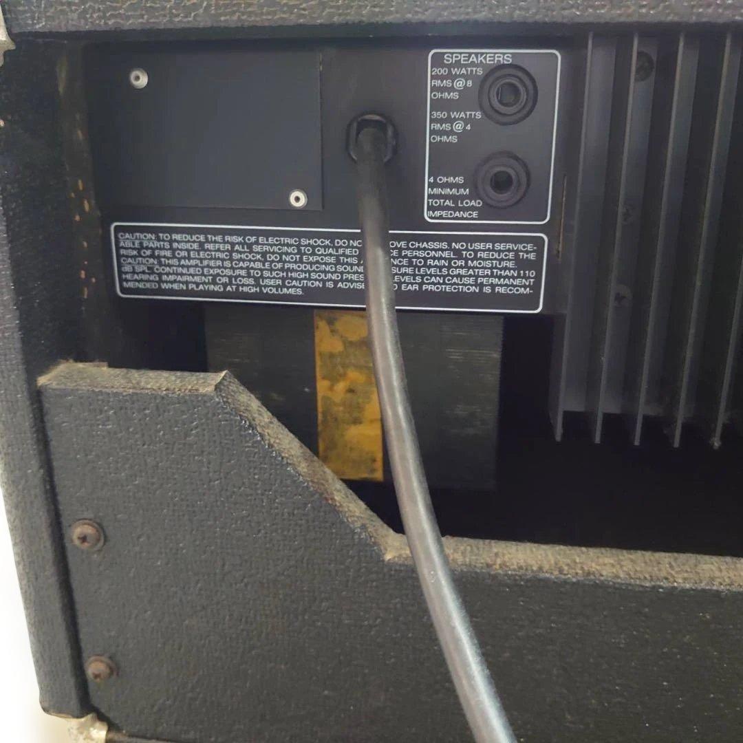 ampeg アンペグベース用アンプヘッドSVT200T