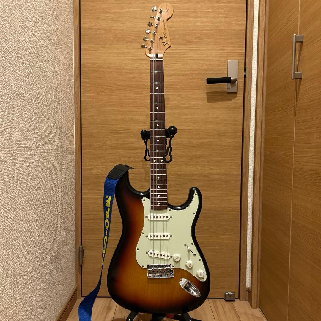 fender Mexico ネック　fenderJapanボディー　ストラト