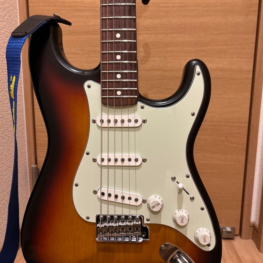 fender Mexico ネック　fenderJapanボディー　ストラト