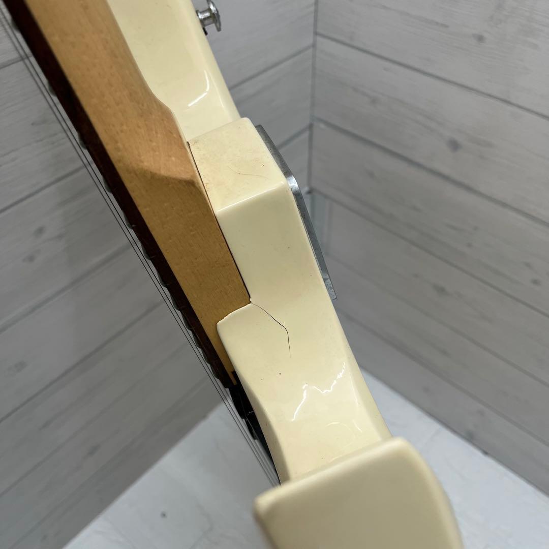 BC Rich WARLOCK ワーロック エレキギター 白