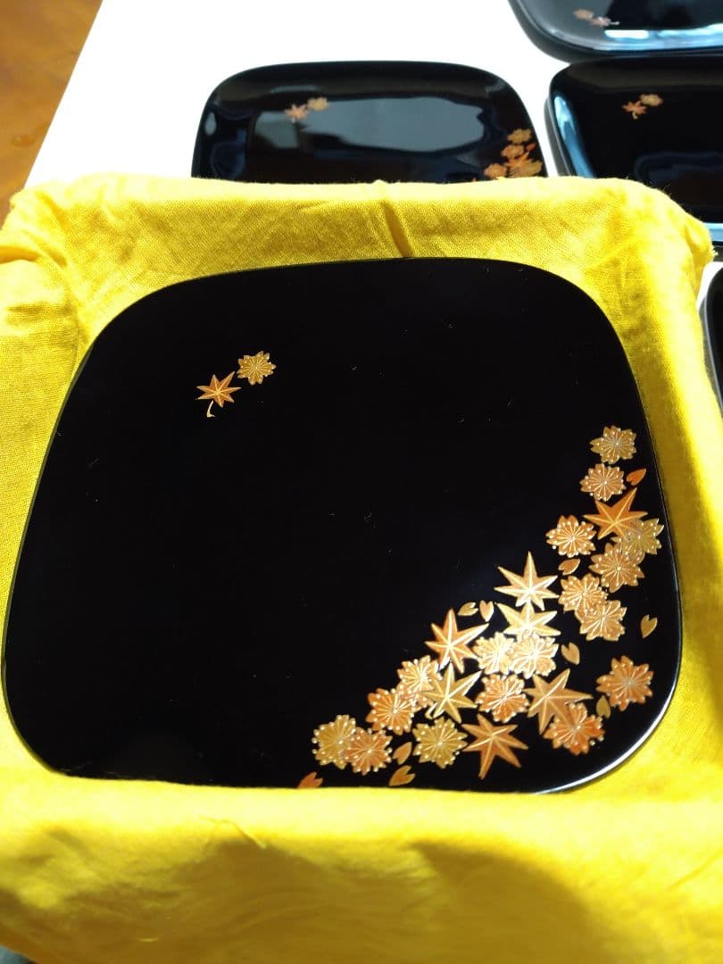 輪島塗　銘々皿