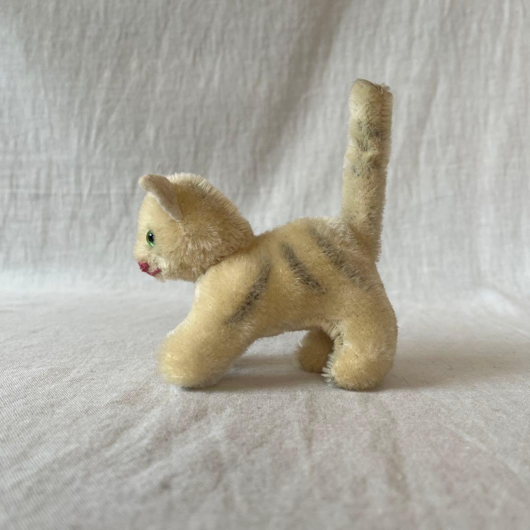 アンティーク　ドイツ　ねこちゃん　ぬいぐるみ