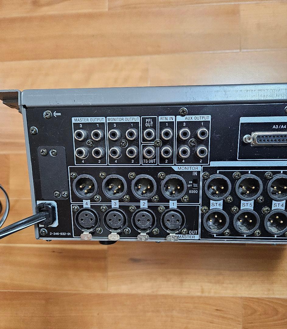 【廃盤】SONY オーディオミキサー SRP-V200