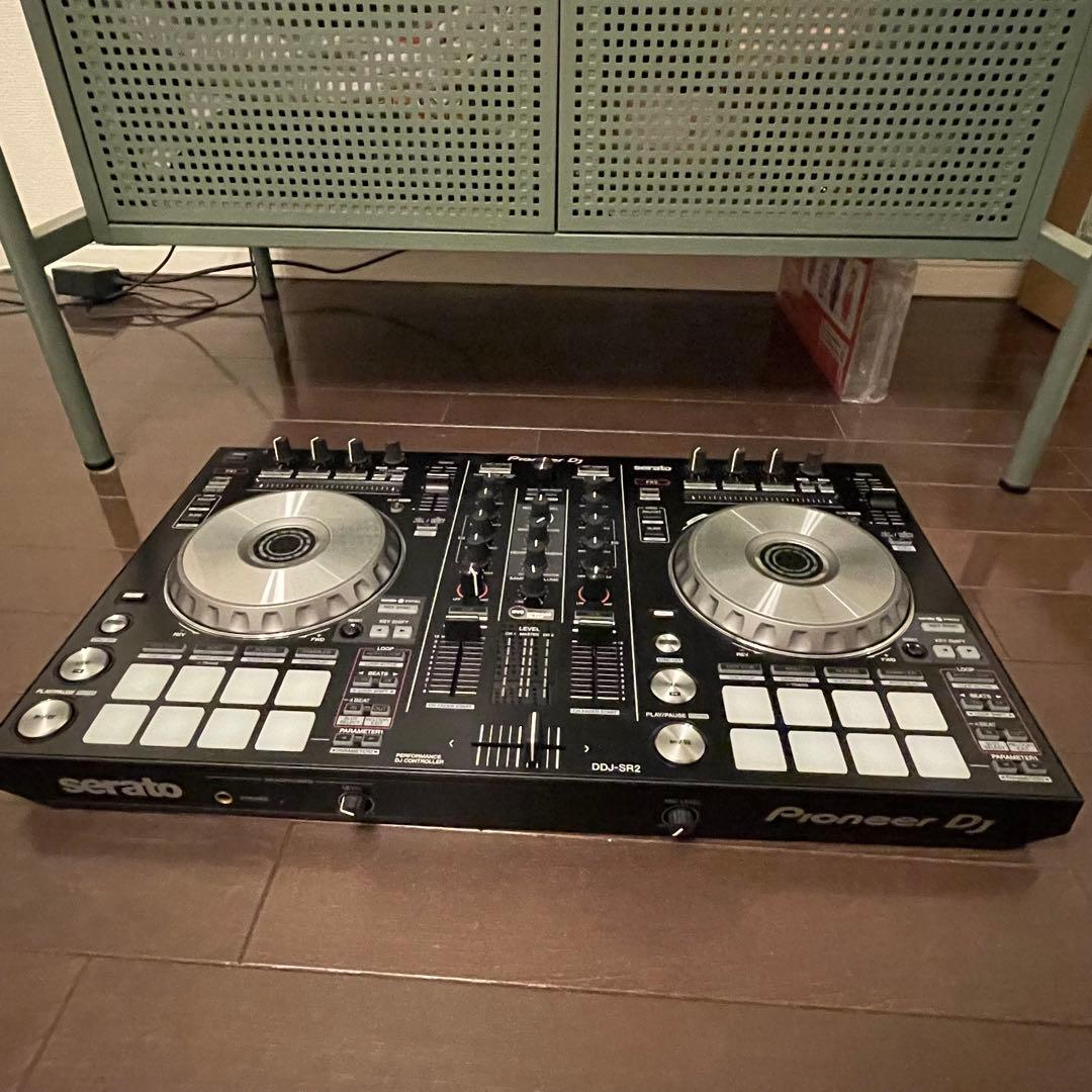 パイオニア DDJ-SR2 DJコントローラー