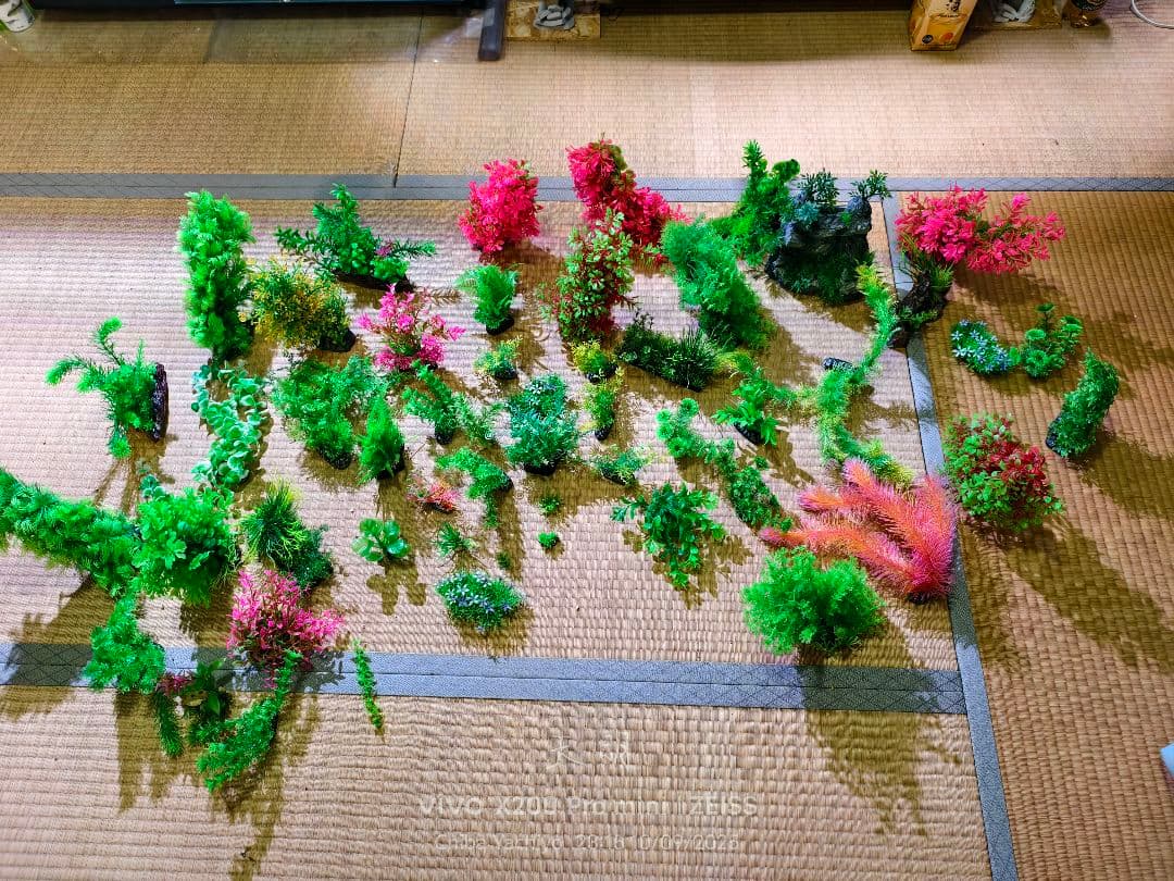 人工水草セット 多様な色と形