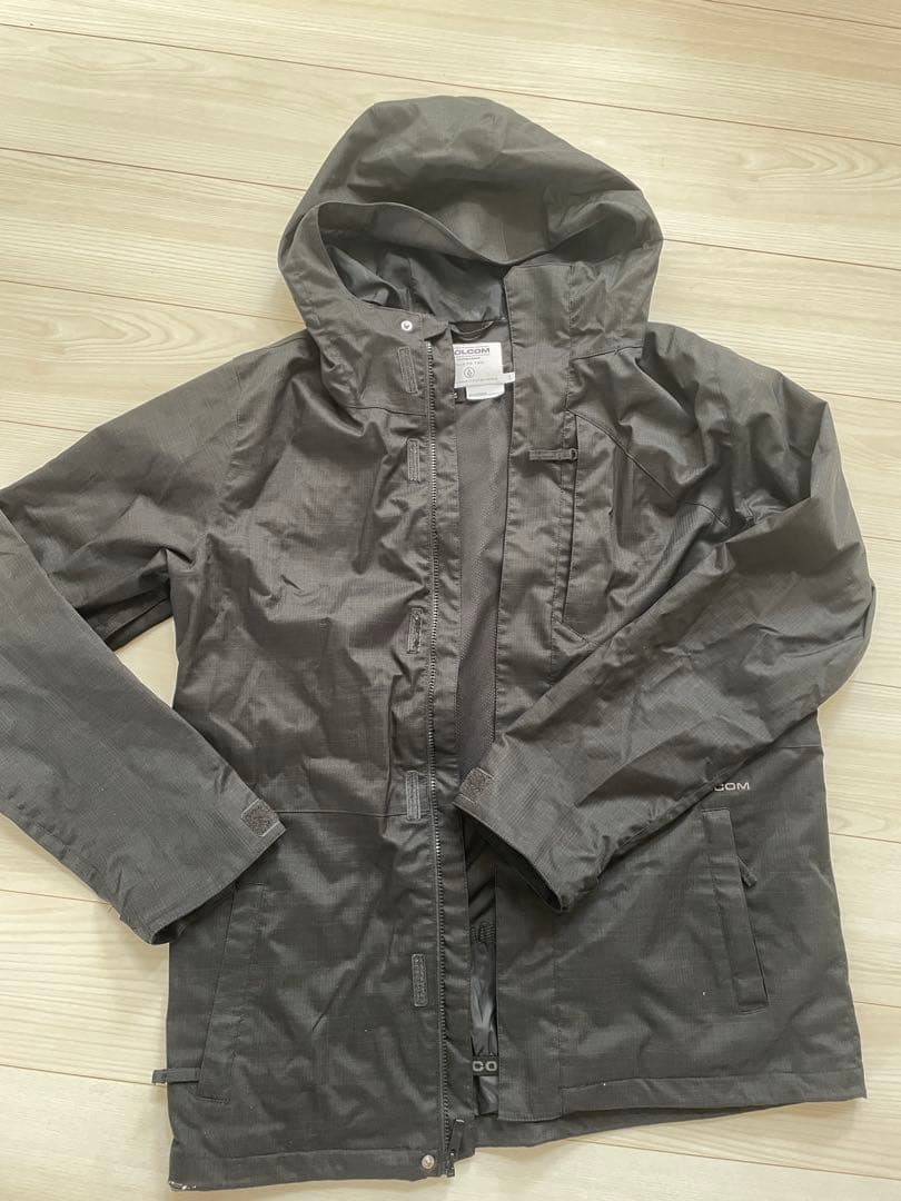 VOLCOM スノーボードウェア 上下セットXL