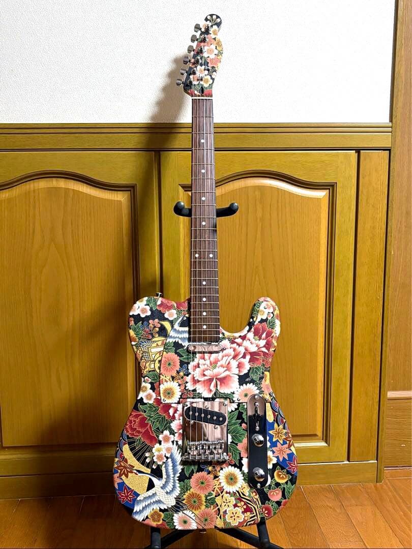 ❤️No,113❤️国産和柄 百花舞鶴 テレキャスター エレキギター