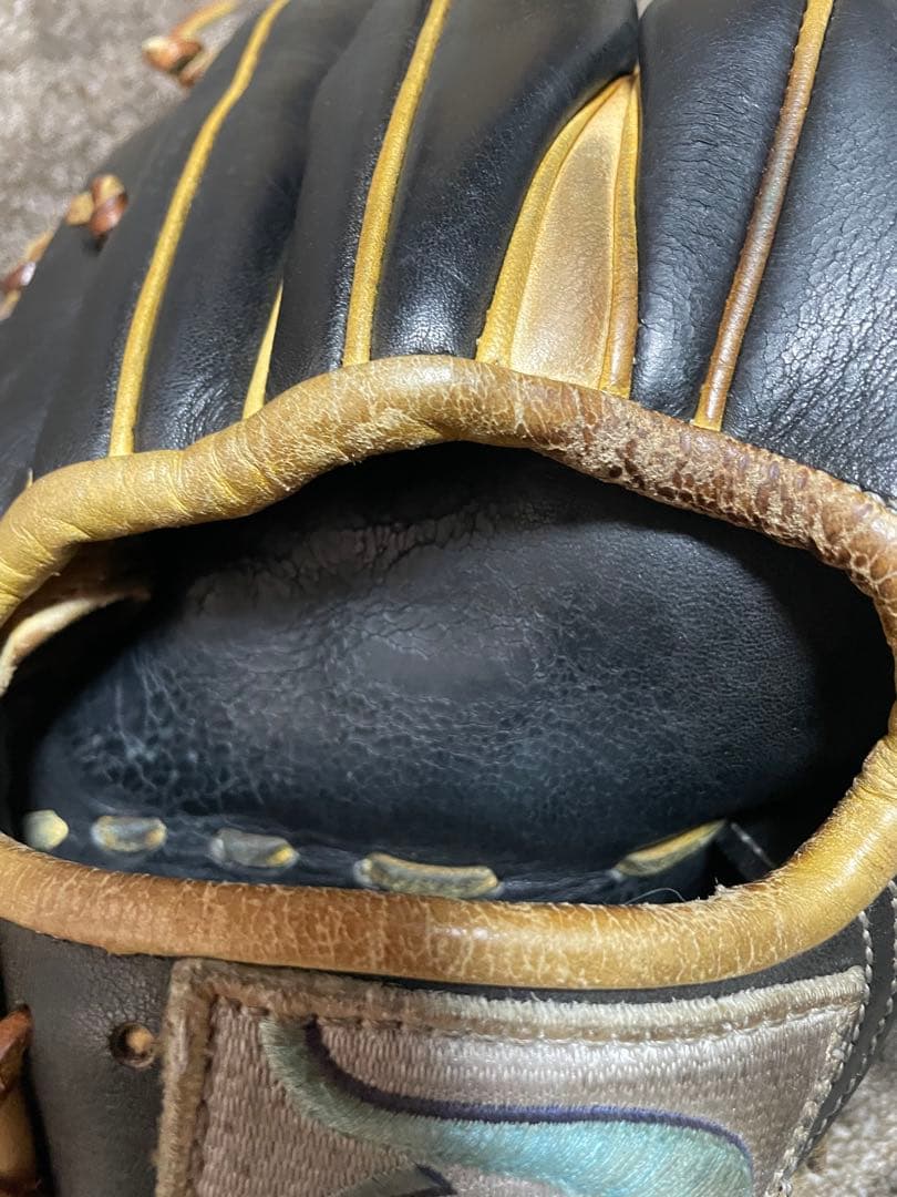 slugger 軟式野球グローブ 黒/ベージュ