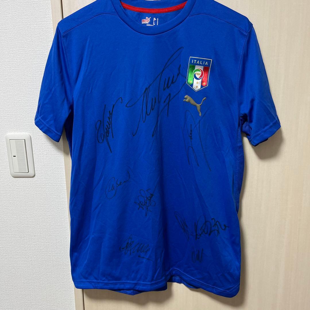 【週末値下】イタリア代表ユニフォーム　デル・ピエロ、バレージ他直筆サイン入り