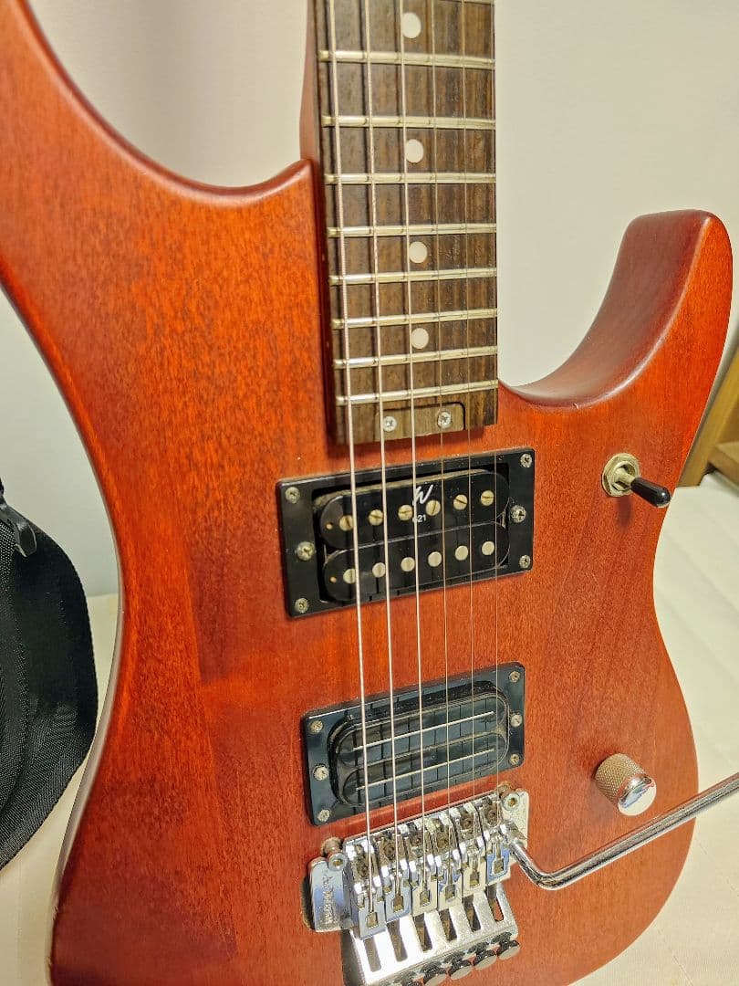 ギター Washburn N2