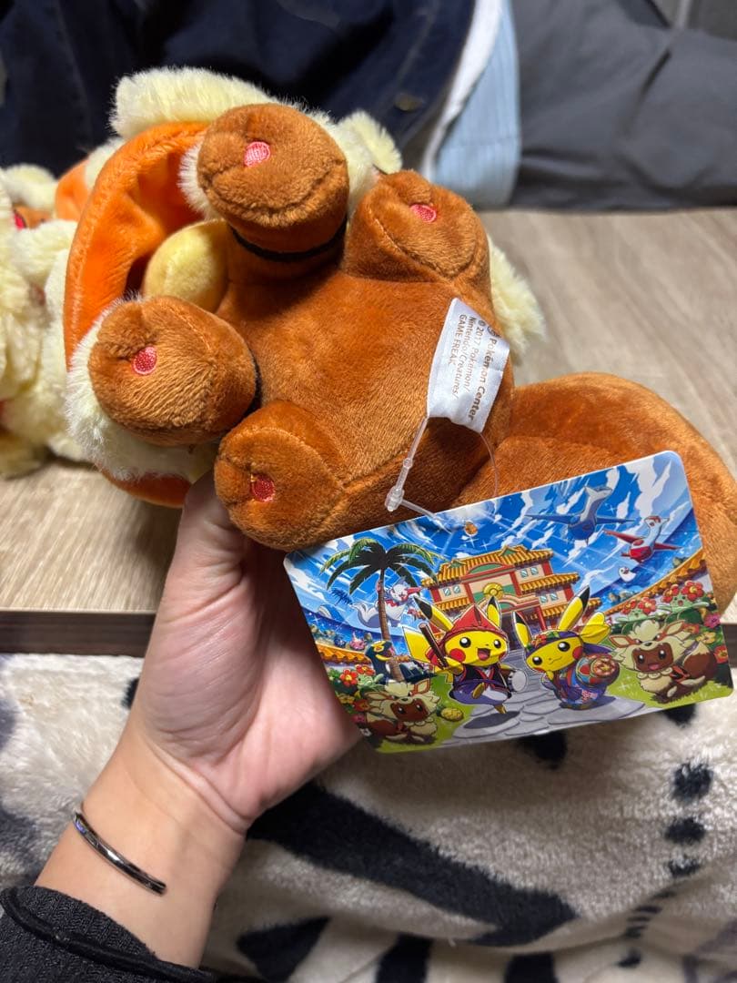 イーブイ フレアタイプ ぬいぐるみ　シーサー　沖縄限定