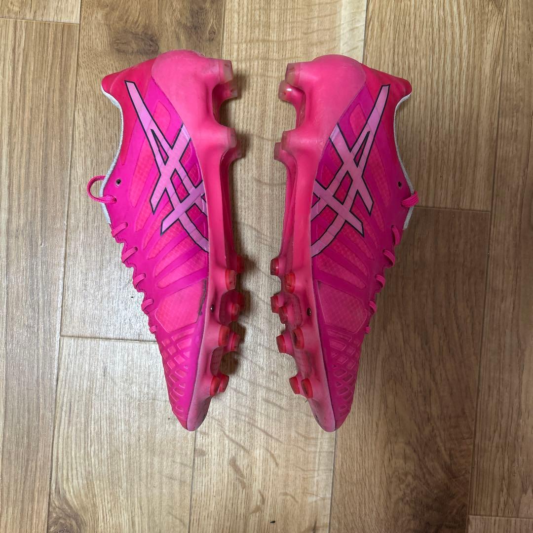 ASICS DS LIGHT ACROS 2サッカーシューズ ピンク