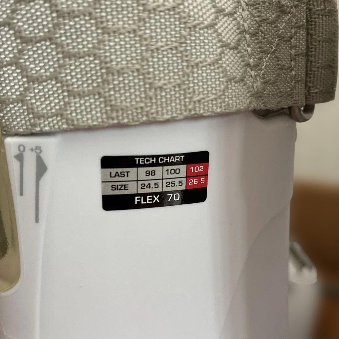 新品 シュトロイレ スキーブーツ STREULE GARNET 70 23cm