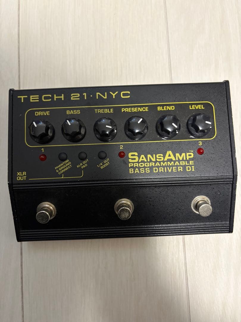 ベース Tech 21 SansAmp Programmable Bass D