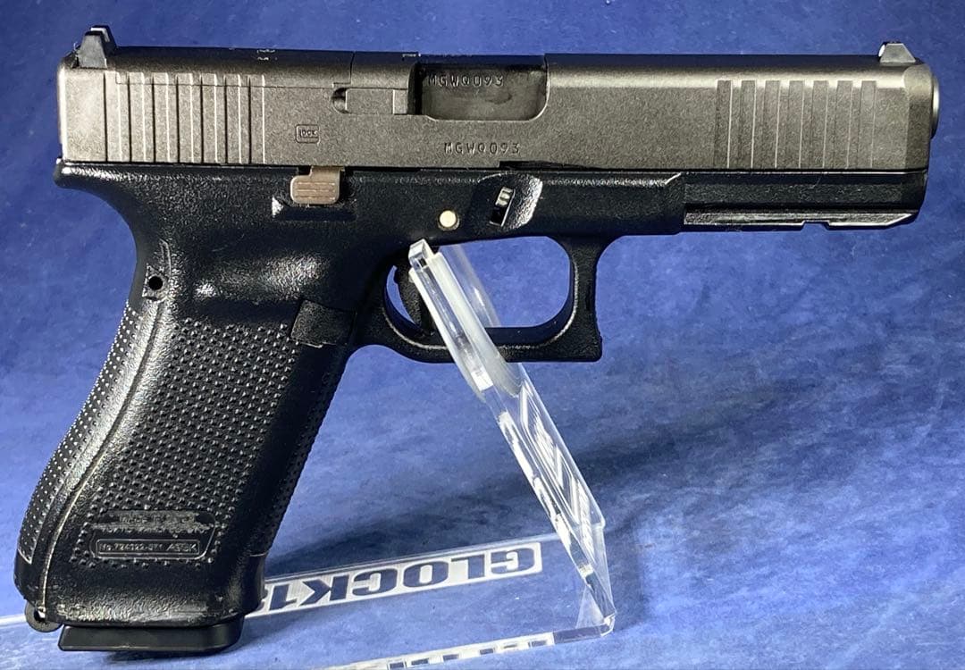 東京マルイ　グロック17 Gen5 MOS マウントスペーサー付　ガスブロ