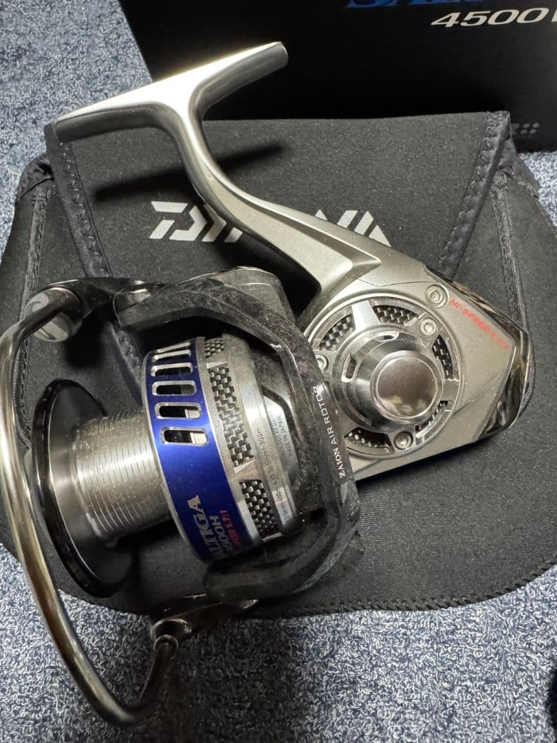 ダイワ 10ソルティガ 4500H 未使用