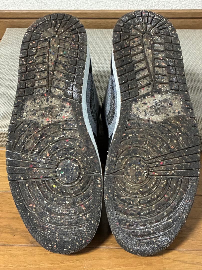 エァジョーダン１　ロー　クレーター